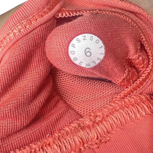 Lululemon Stash to Dash Bra Blush Coral - Picture 5 of 6